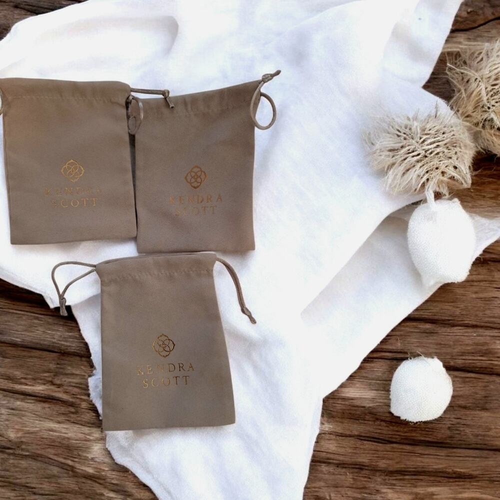 Kendra Scott drawstring bags 3 for storing jewelry 5X4 in
